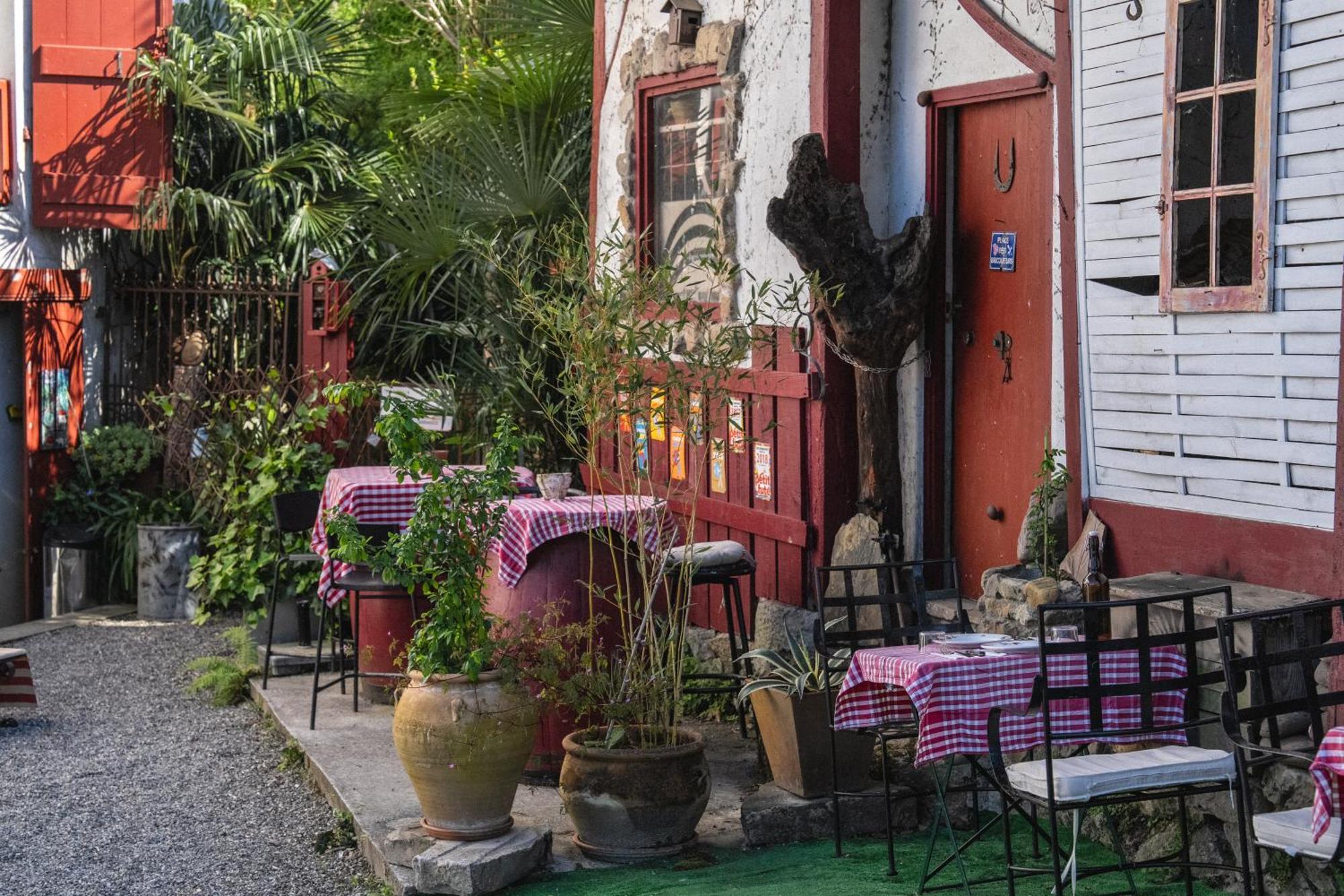 Hotel Le Moulin De Pascale Espelette Exterior foto